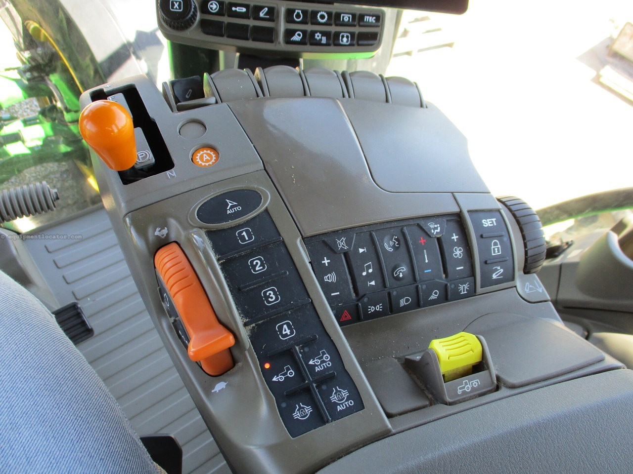 2024 John Deere 8R 280 Image 16