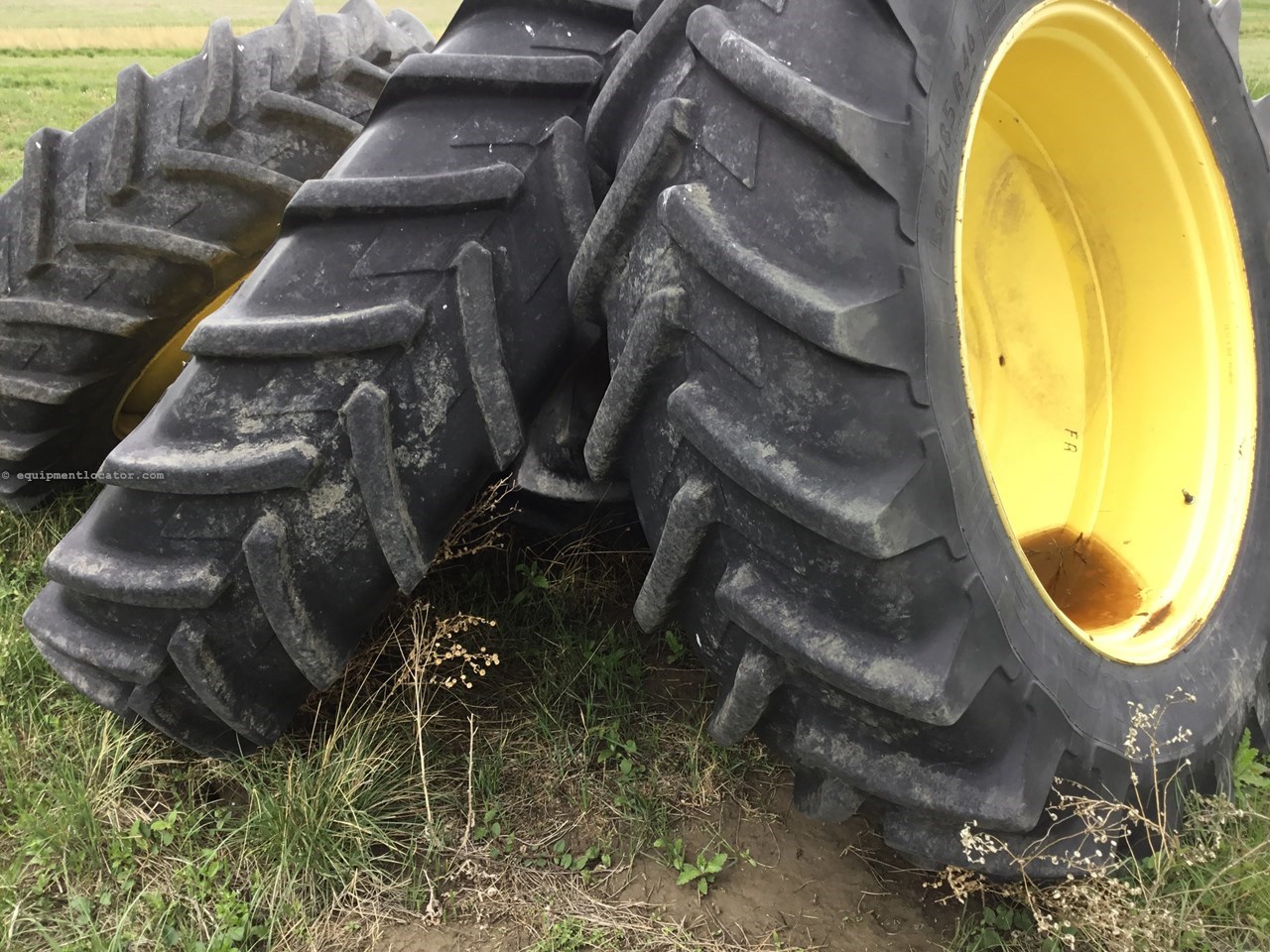 2012 John Deere 9460R Image 10