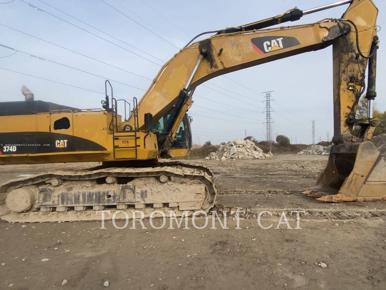 2011 Caterpillar 374DL Image 11