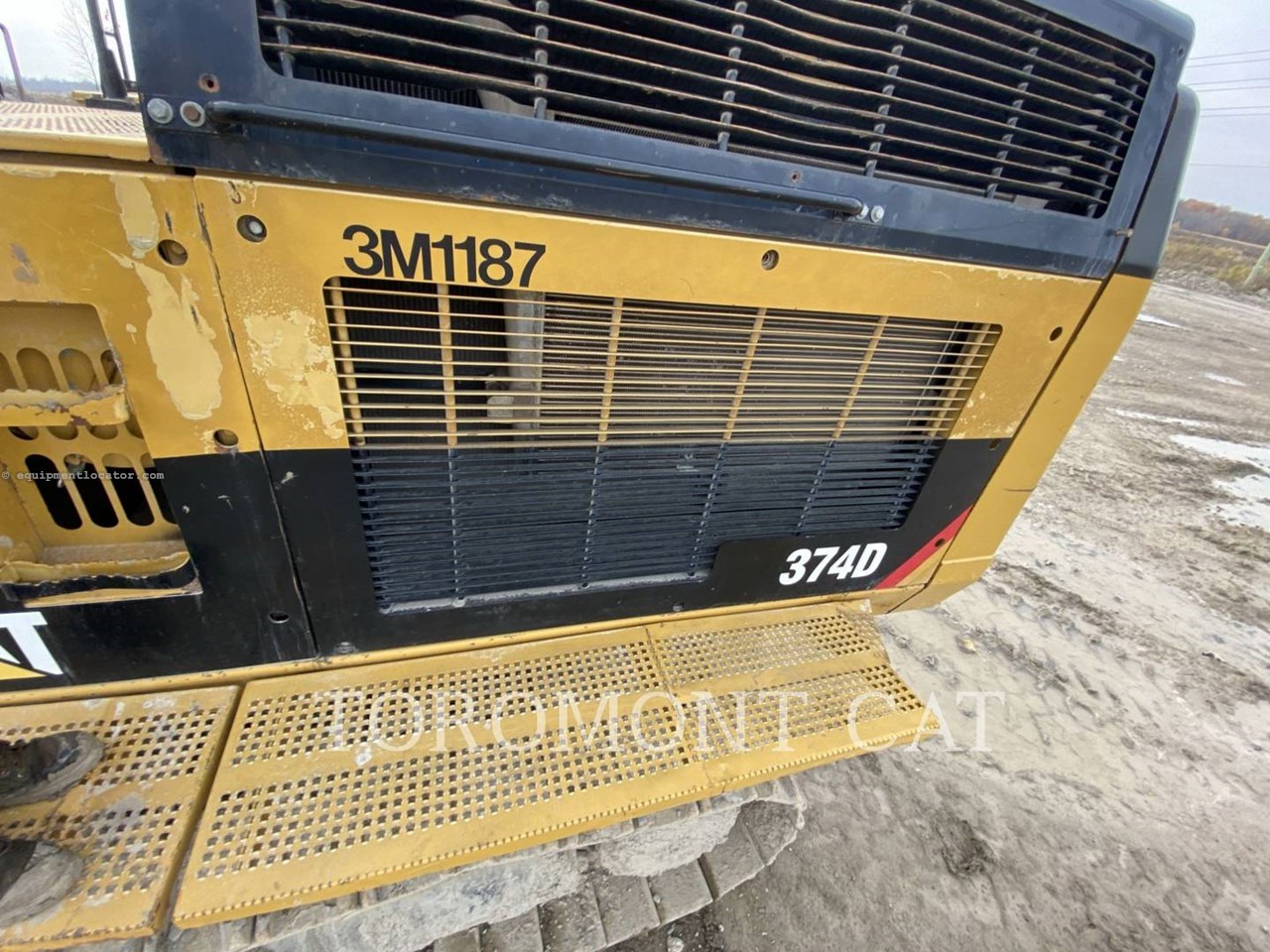 2011 Caterpillar 374DL Image 12