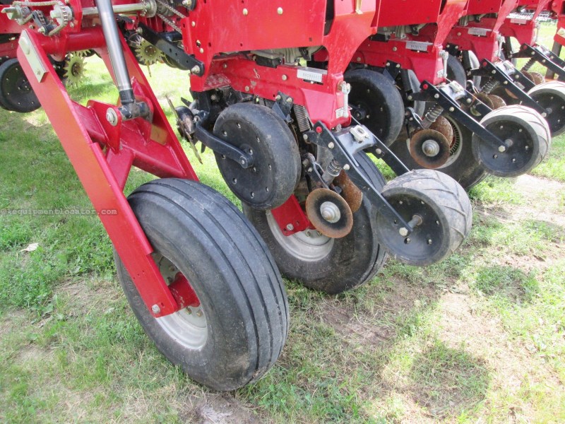 2012 Case IH 1250 16-30 Image 6