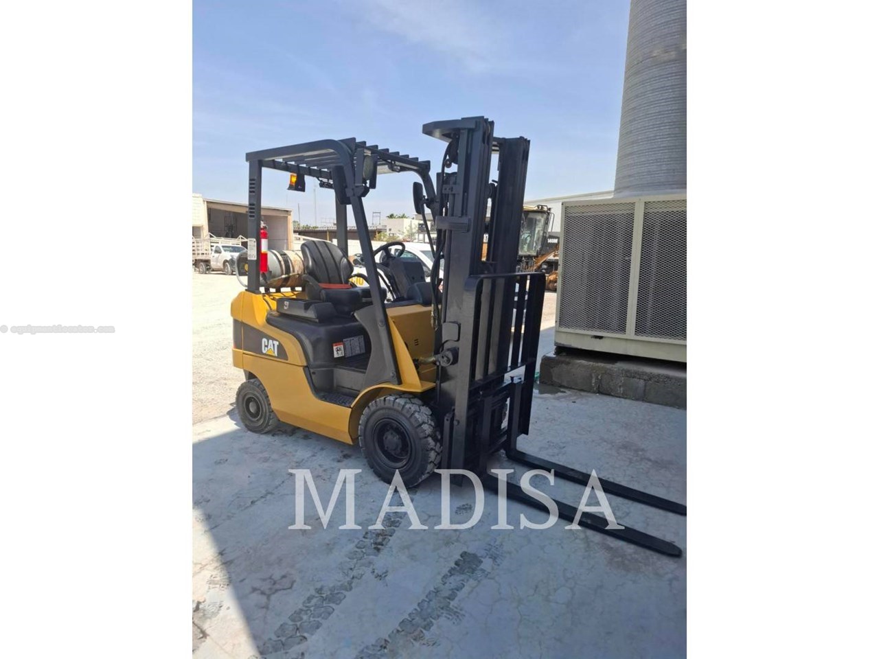 2018 Caterpillar GP15N5 Image 2