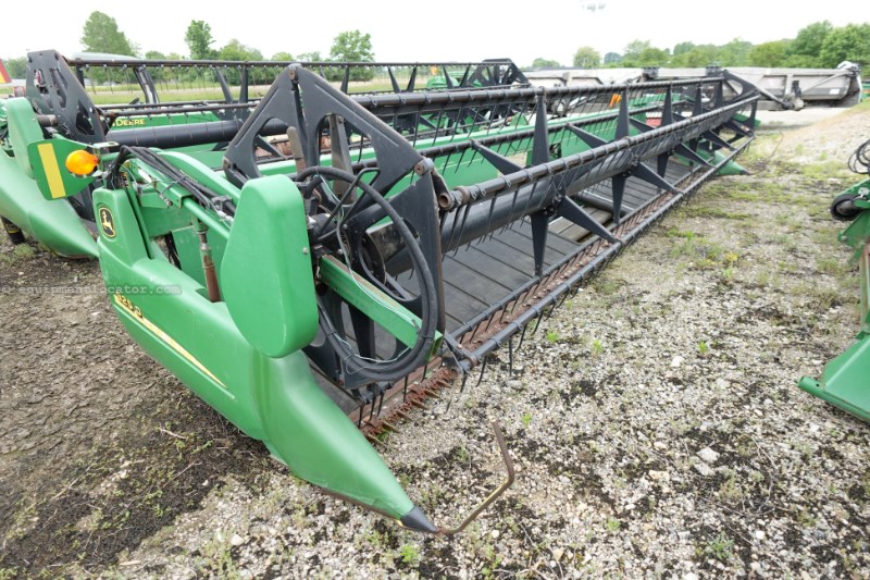 2008 John Deere 925D Image 10