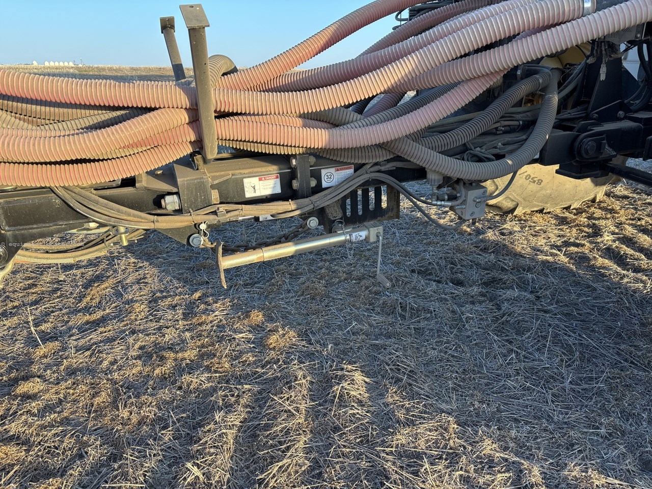 2016 Bourgault 7950 Image 4