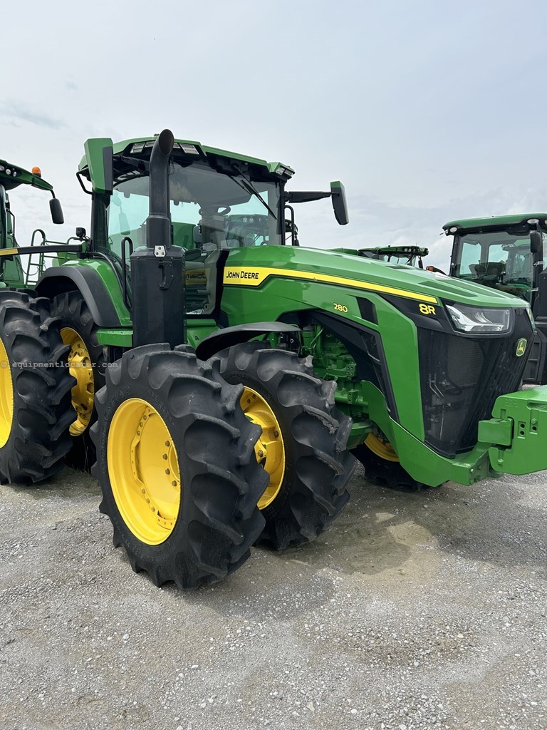 2024 John Deere 8R 280 Image 6