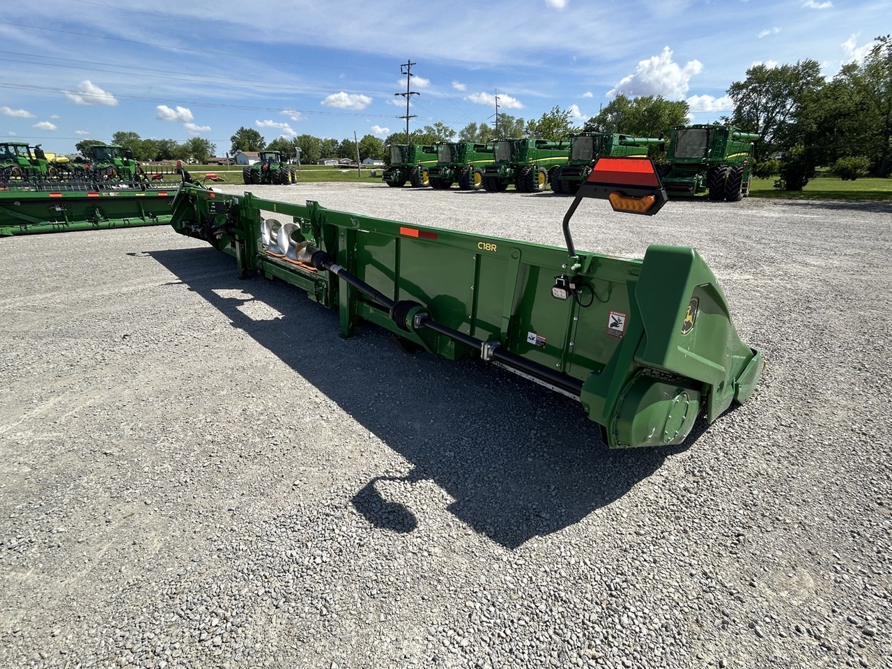 2021 John Deere C18R Image 4