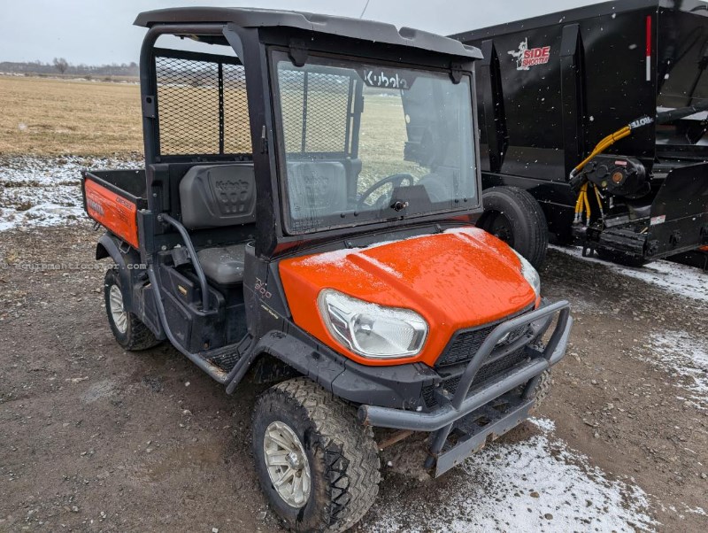 2016 Kubota 900 Image 3