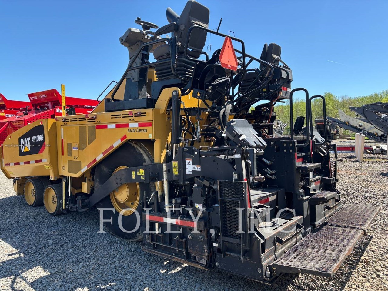 2018 Caterpillar AP1000F Image 4