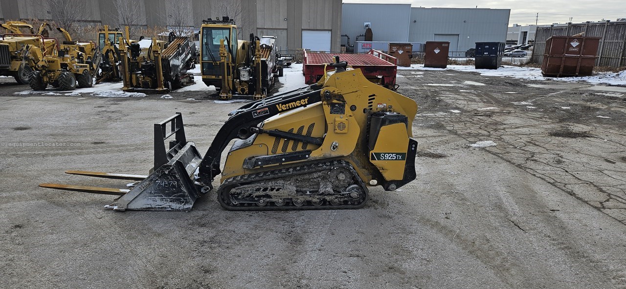 2023 Vermeer S925TX MINI SKID STEER Image 2
