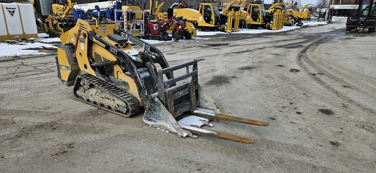 2023 Vermeer S925TX MINI SKID STEER Image 4