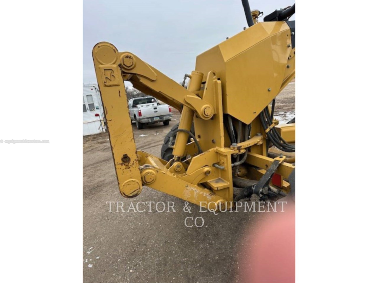 2000 Caterpillar LIFT Image 2