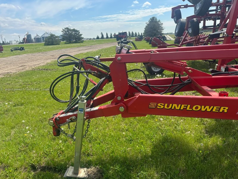 2010 Sunflower 5035-28 Image 7