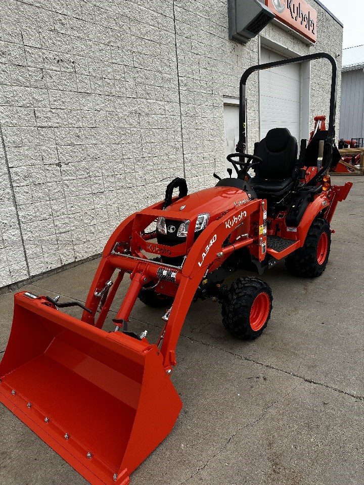 2025 Kubota BX23SLSB-R14-1 Image 2
