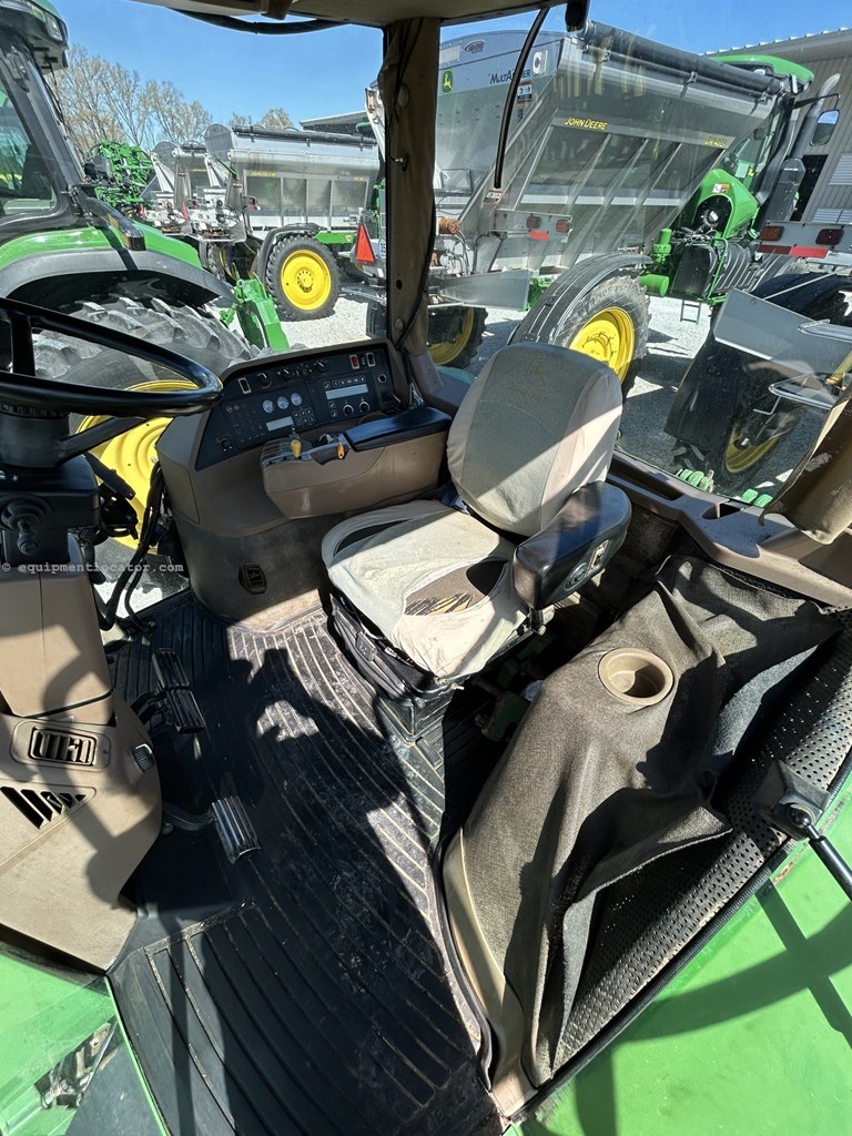 1998 John Deere 8300 Image 7
