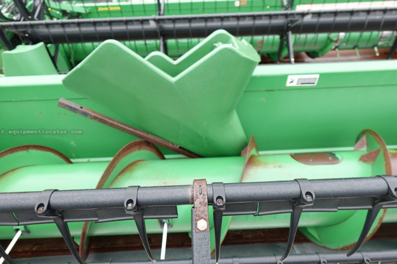 2007 John Deere 630F Image 6