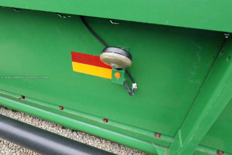 2007 John Deere 630F Image 12