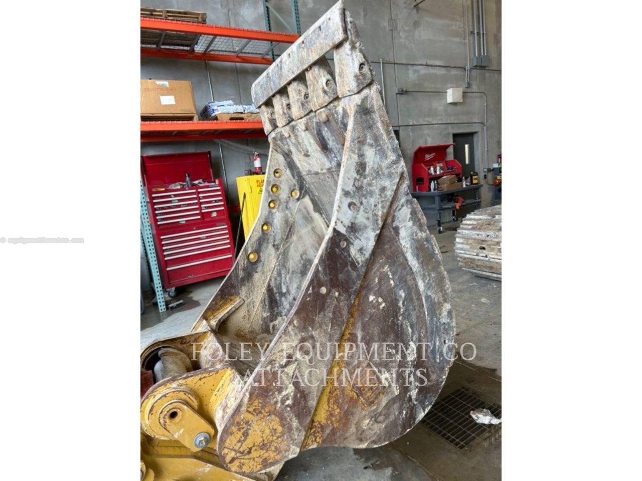 1900 Caterpillar BKHEXPCB42 Image 4