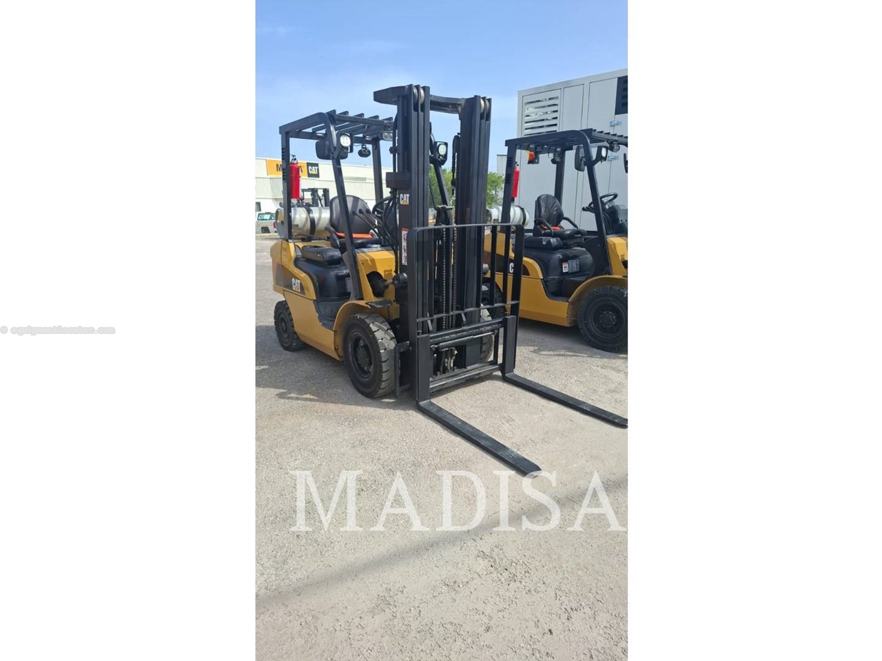 2021 Caterpillar GP25N5-LE Image 2