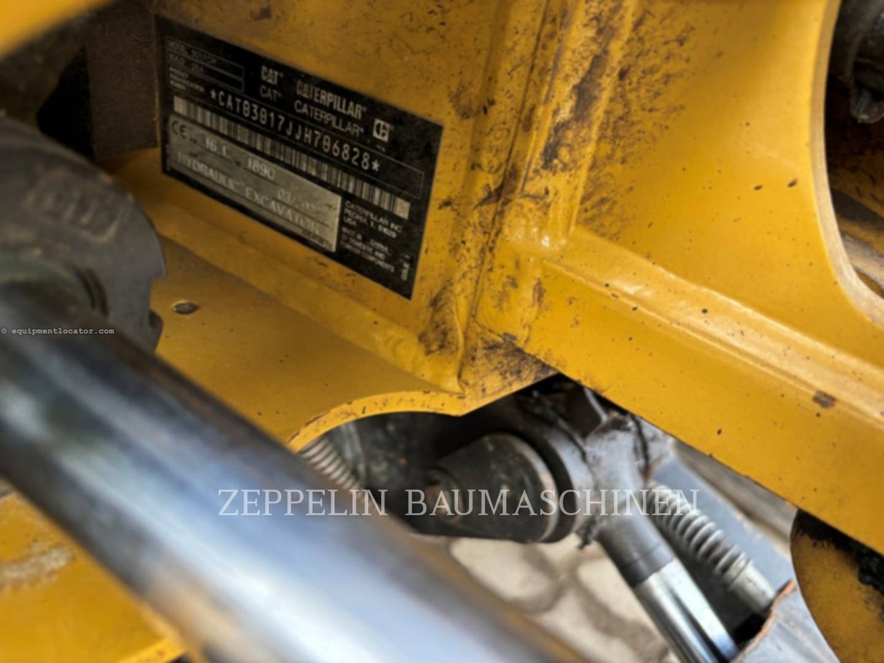 2022 Caterpillar 301.7-05A Image 5