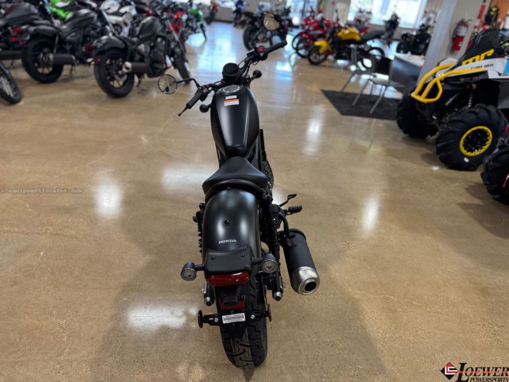 2025 Honda Rebel 300 Image 2