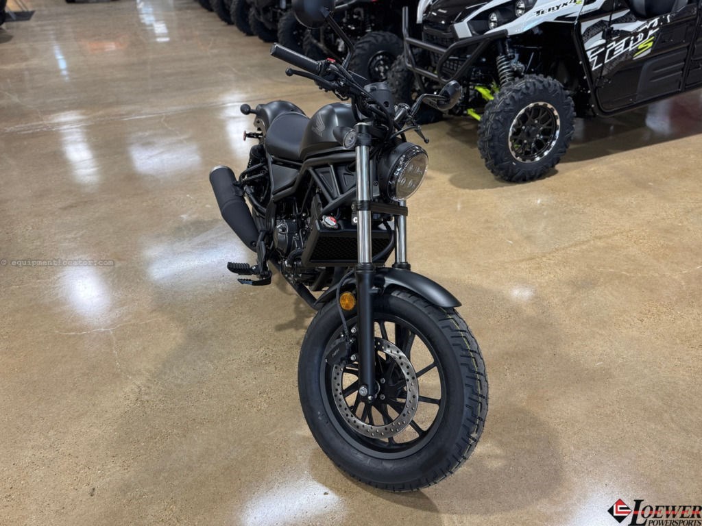 2025 Honda Rebel 300 Image 3