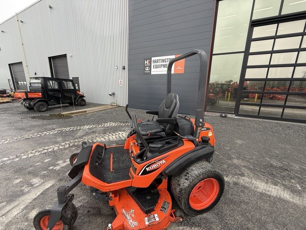 2018 Kubota ZD1211-60 Image 5