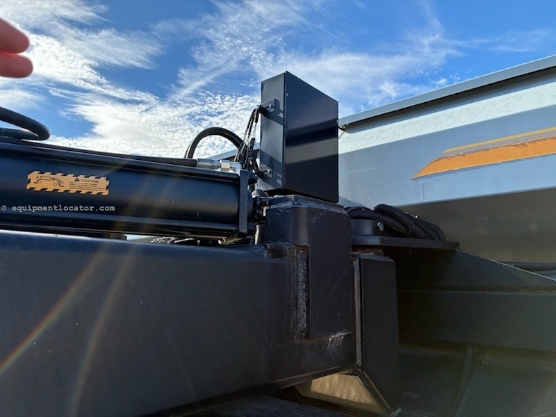 2015 Crust Buster 4750 Image 16