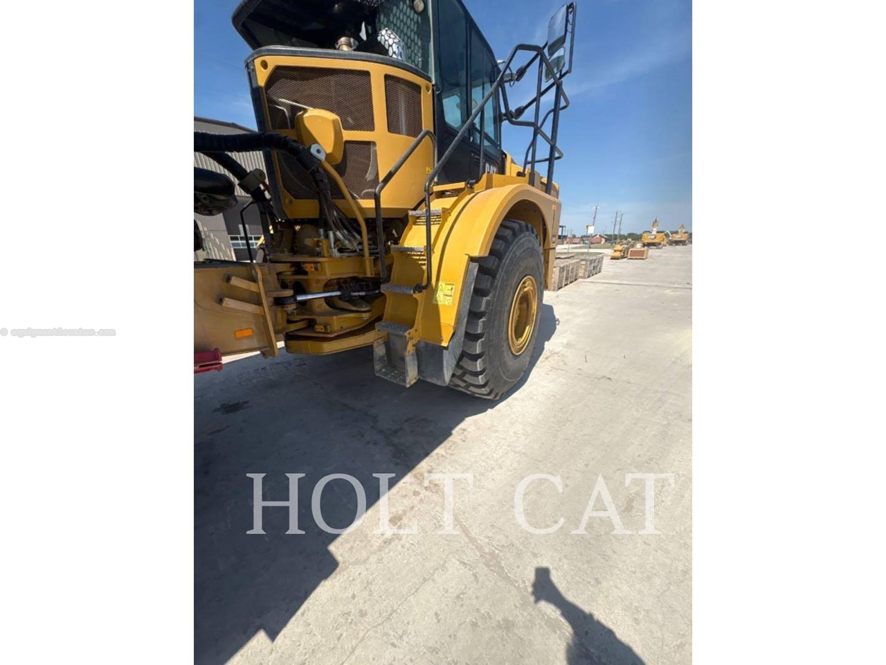 2023 Caterpillar W00 740GC Image 11