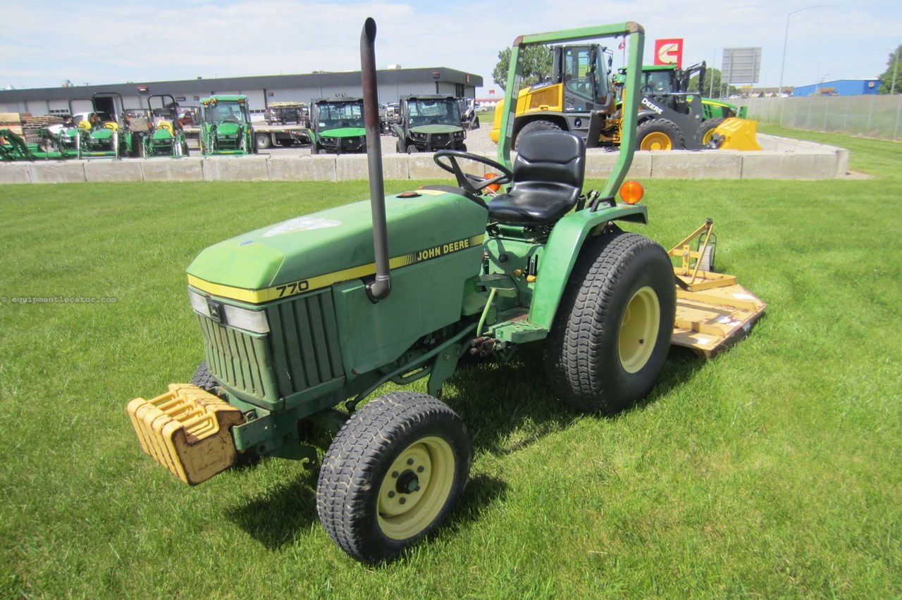 1991 John Deere 770 Image 3
