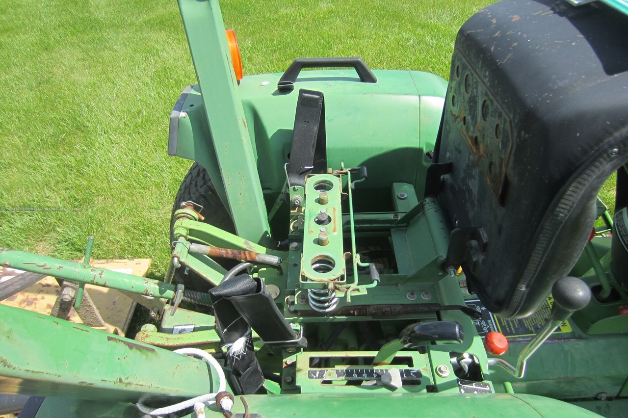 1991 John Deere 770 Image 19
