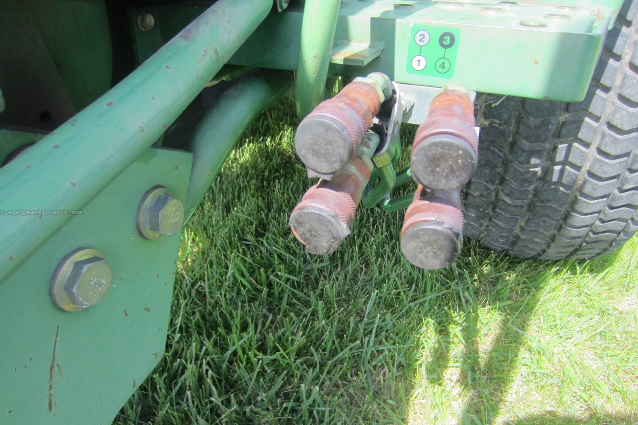 1991 John Deere 770 Image 29