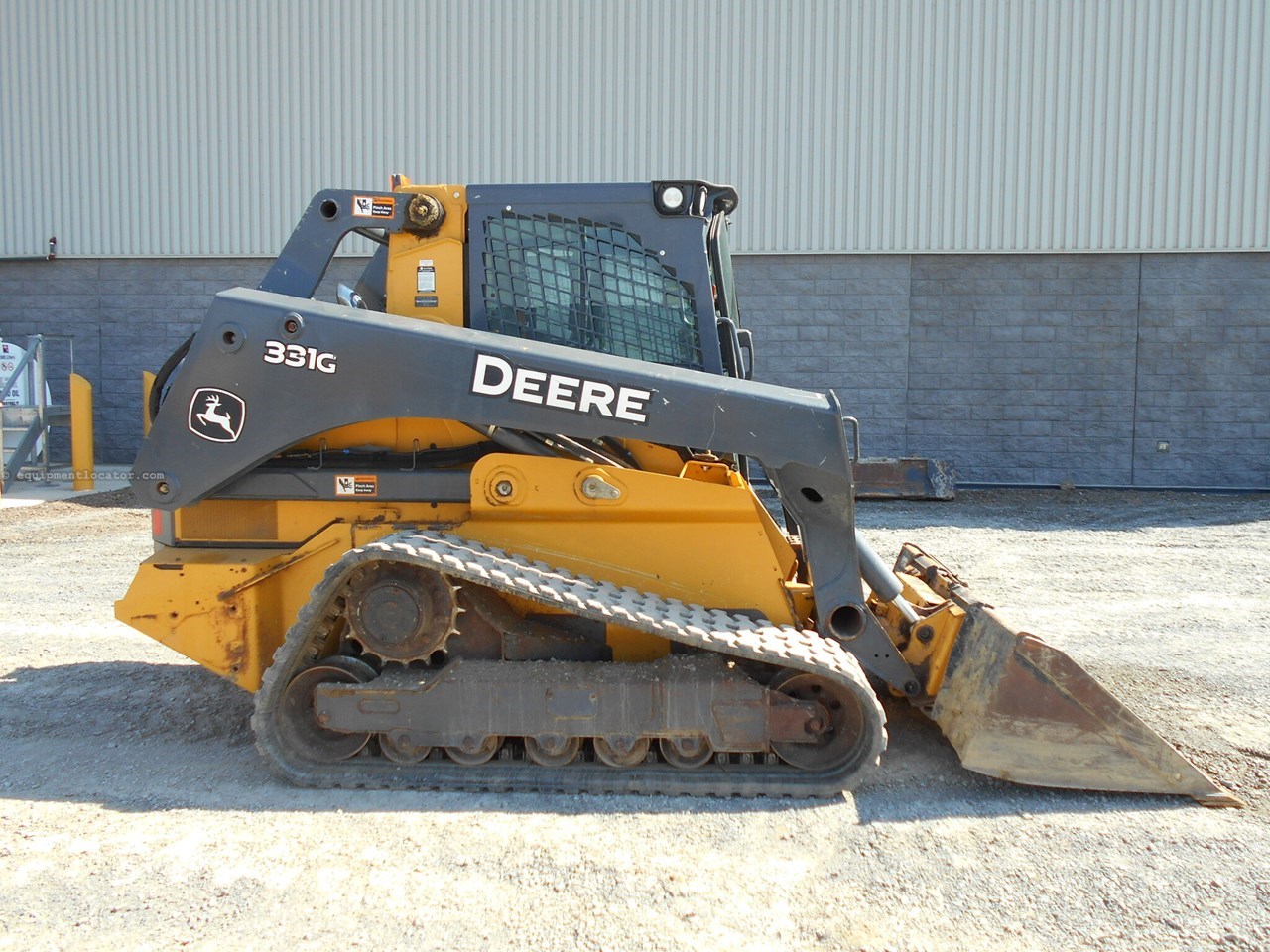 2019 John Deere 331G Image 3