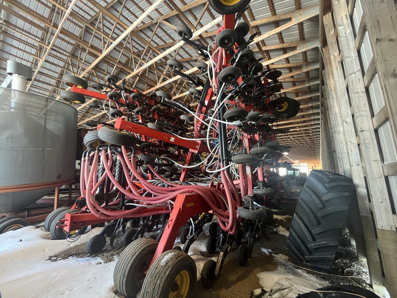 2011 Bourgault 3310 Image 5