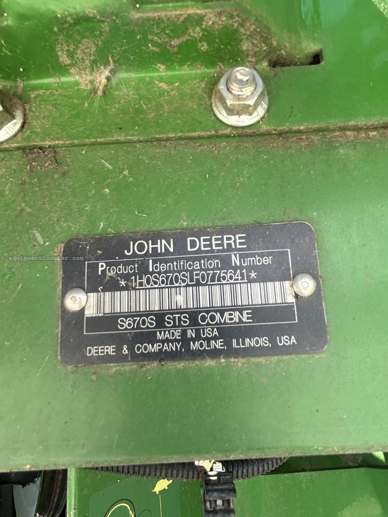 2015 John Deere S670 Image 5