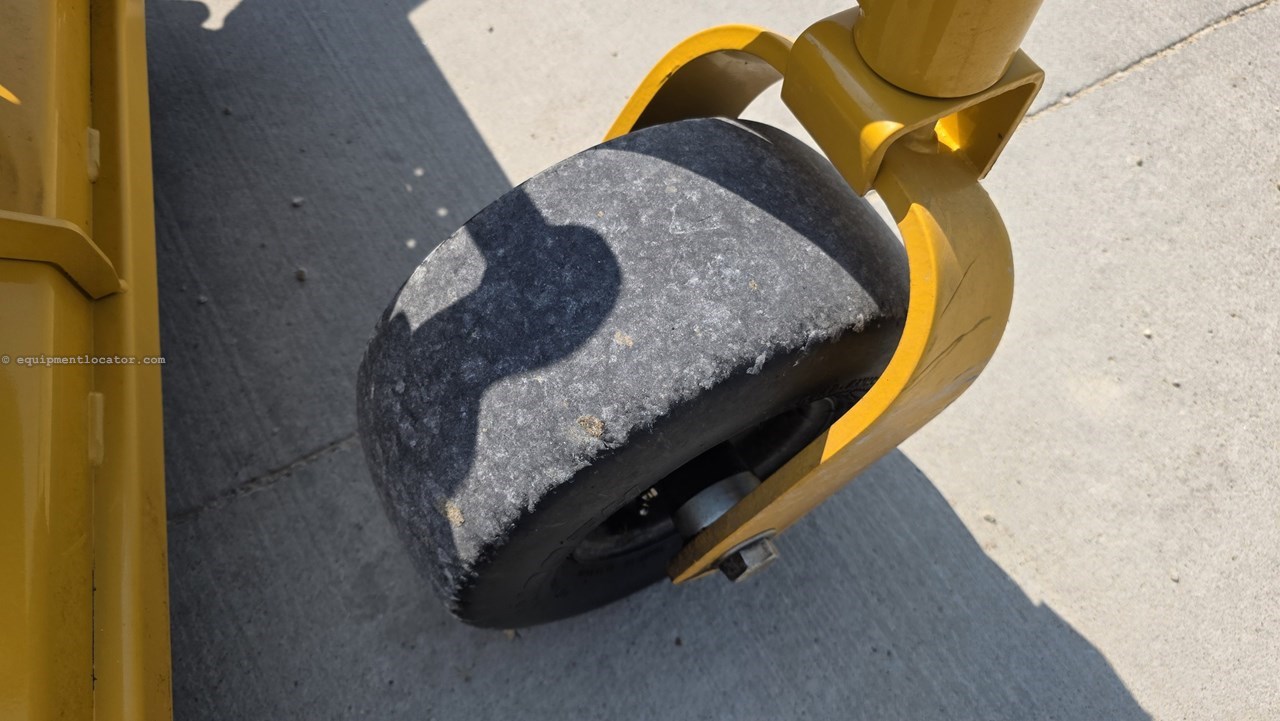 2021 Hustler Hustler X-One FX850 Image 10