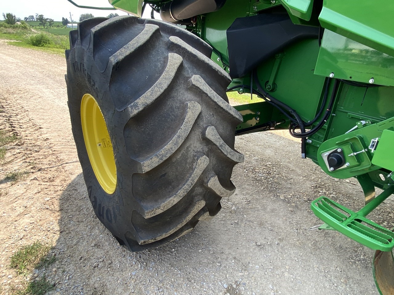 2021 John Deere S760 Image 24