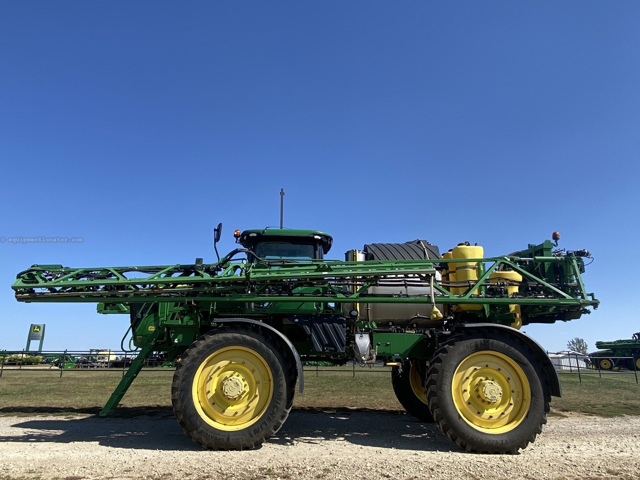 2015 John Deere R4045 Image 8