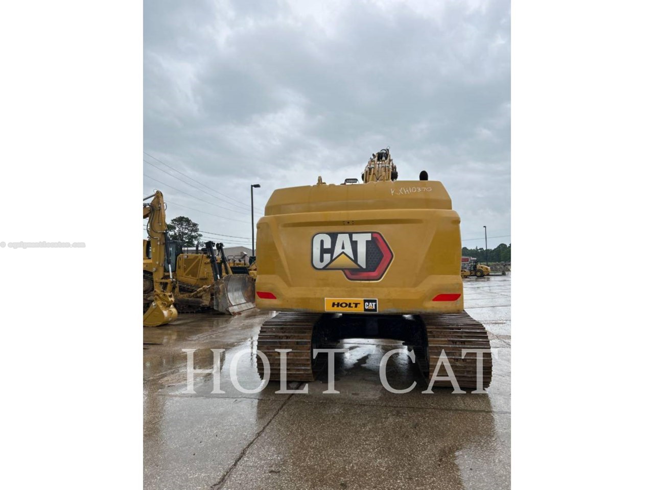 2023 Caterpillar 352 12 TC Image 4