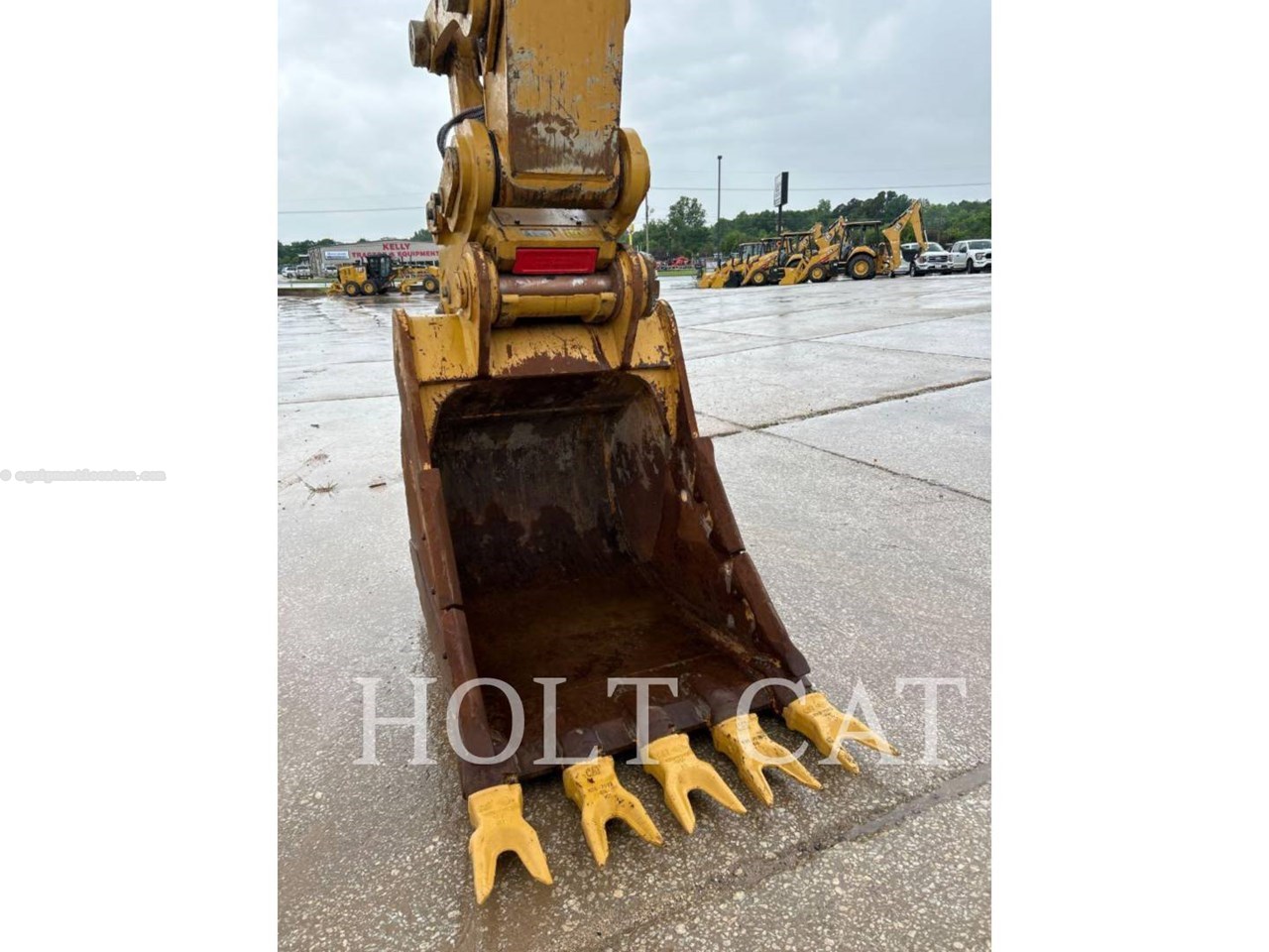 2023 Caterpillar 352 12 TC Image 10