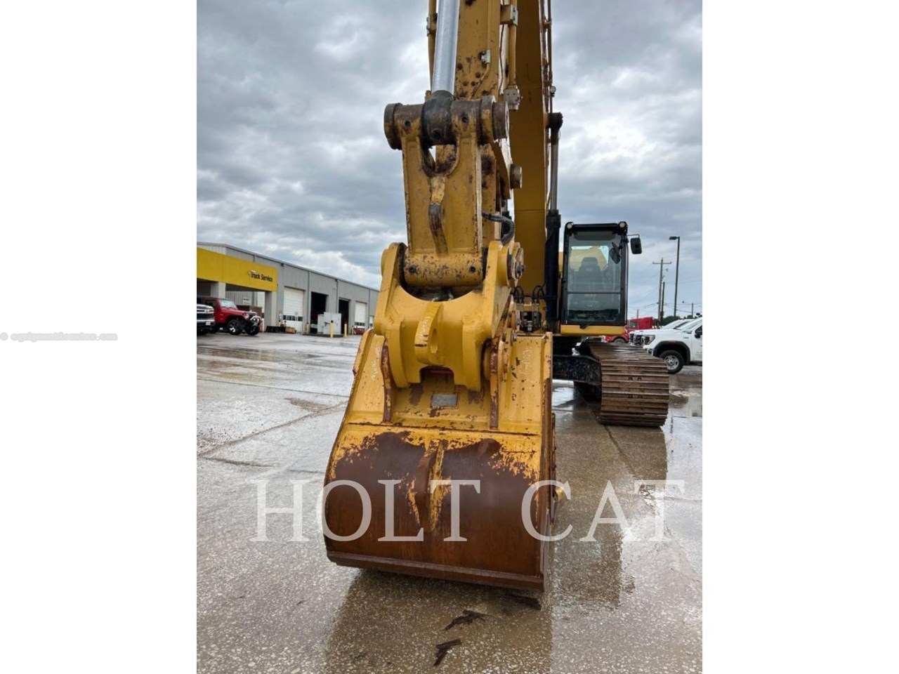 2023 Caterpillar 352 12 TC Image 12
