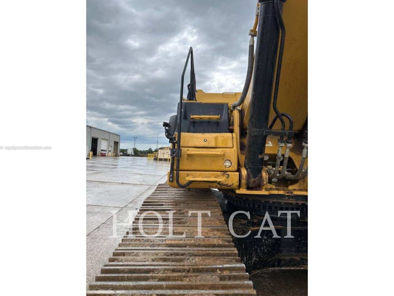 2023 Caterpillar 352 12 TC Image 15