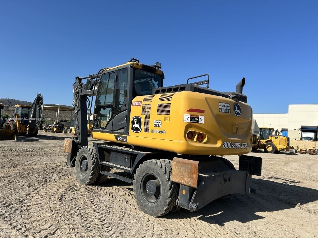 2023 John Deere 190GW Image 4