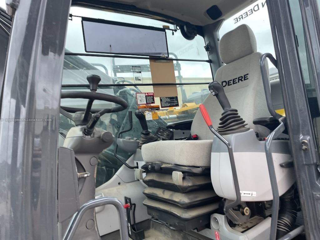 2023 John Deere 190GW Image 19