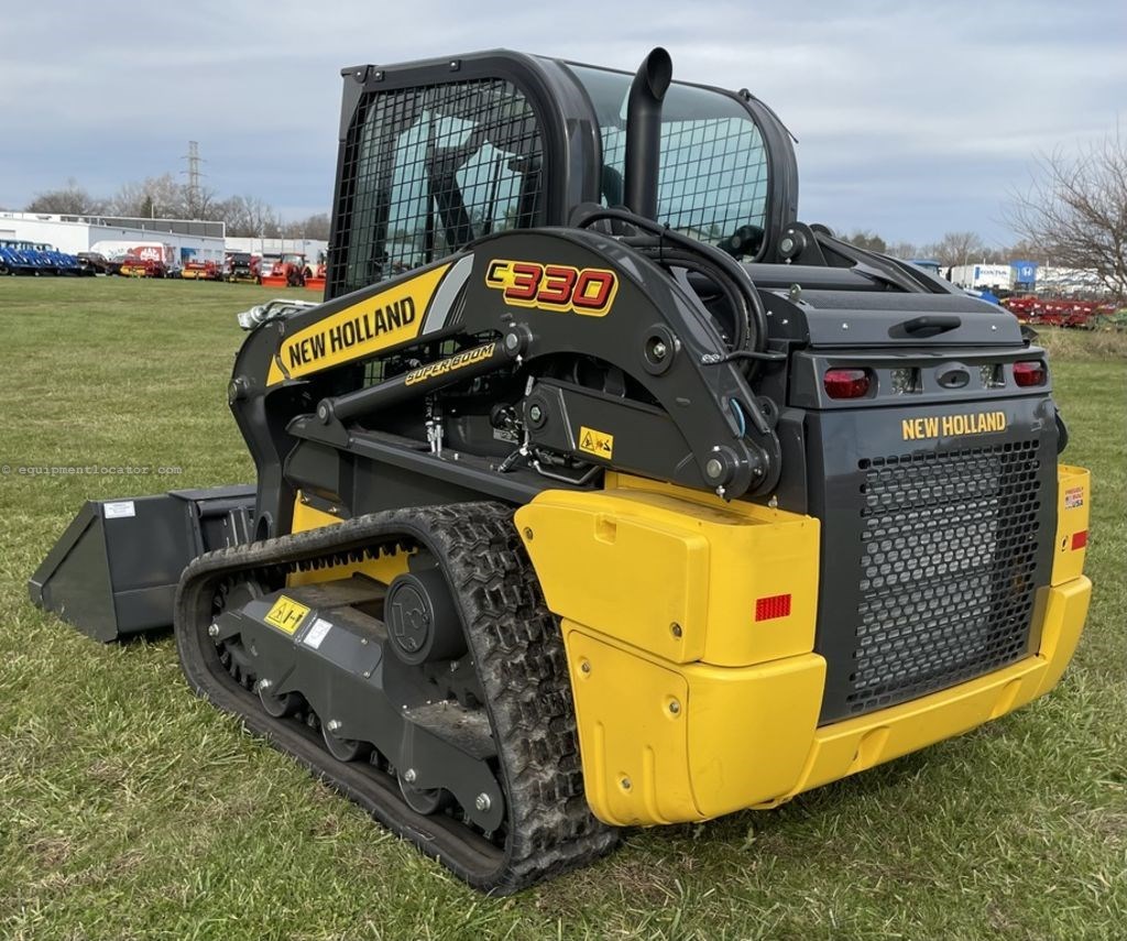2025 New Holland Compact Track Loaders C330 Image 5