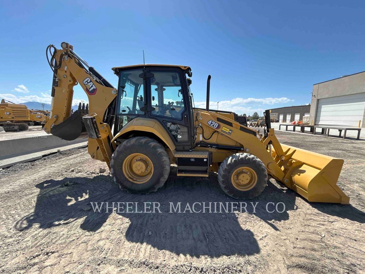 2024 Caterpillar 420 CF Image 6