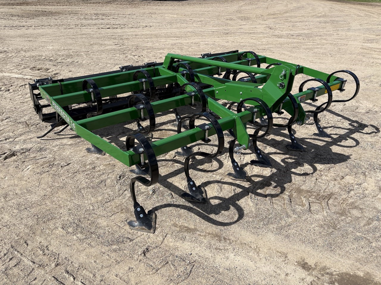 2023 Unverferth STP81401GA Image 2