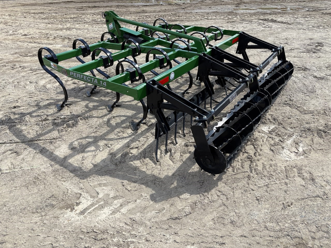 2023 Unverferth STP81401GA Image 5