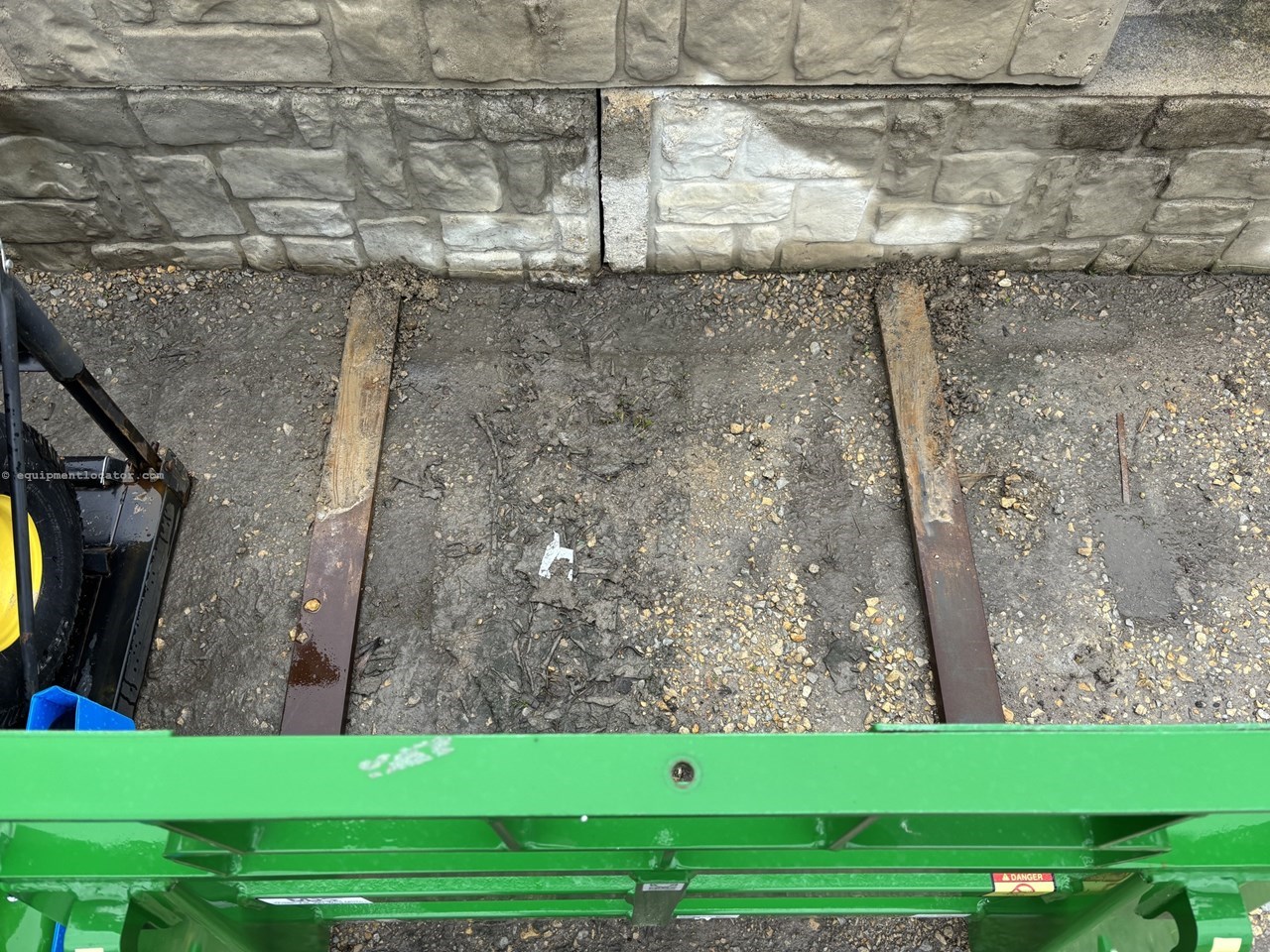 2023 John Deere 46PF Image 3