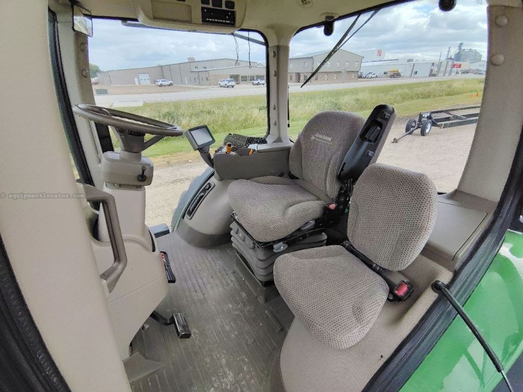 2012 John Deere 7280R Image 34