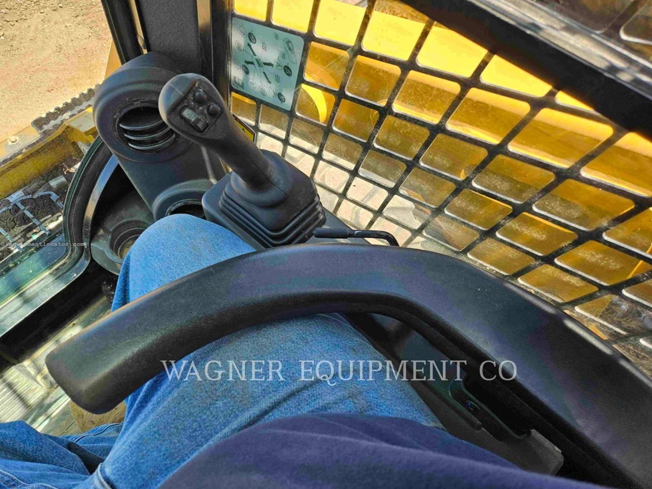 2024 Caterpillar 236D3 Image 17